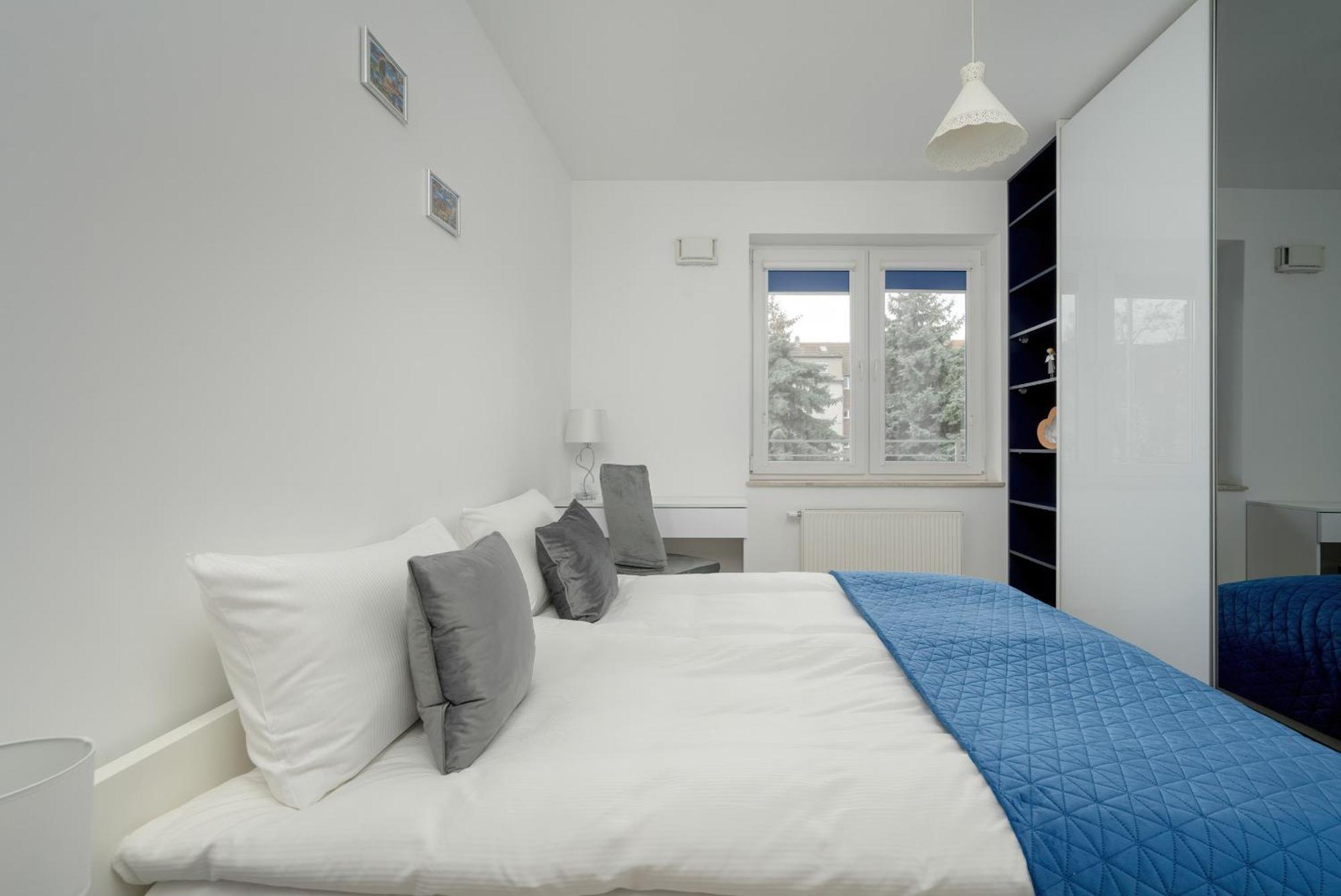 Apartment Klimasa White&blue With Balcony In By Renters *